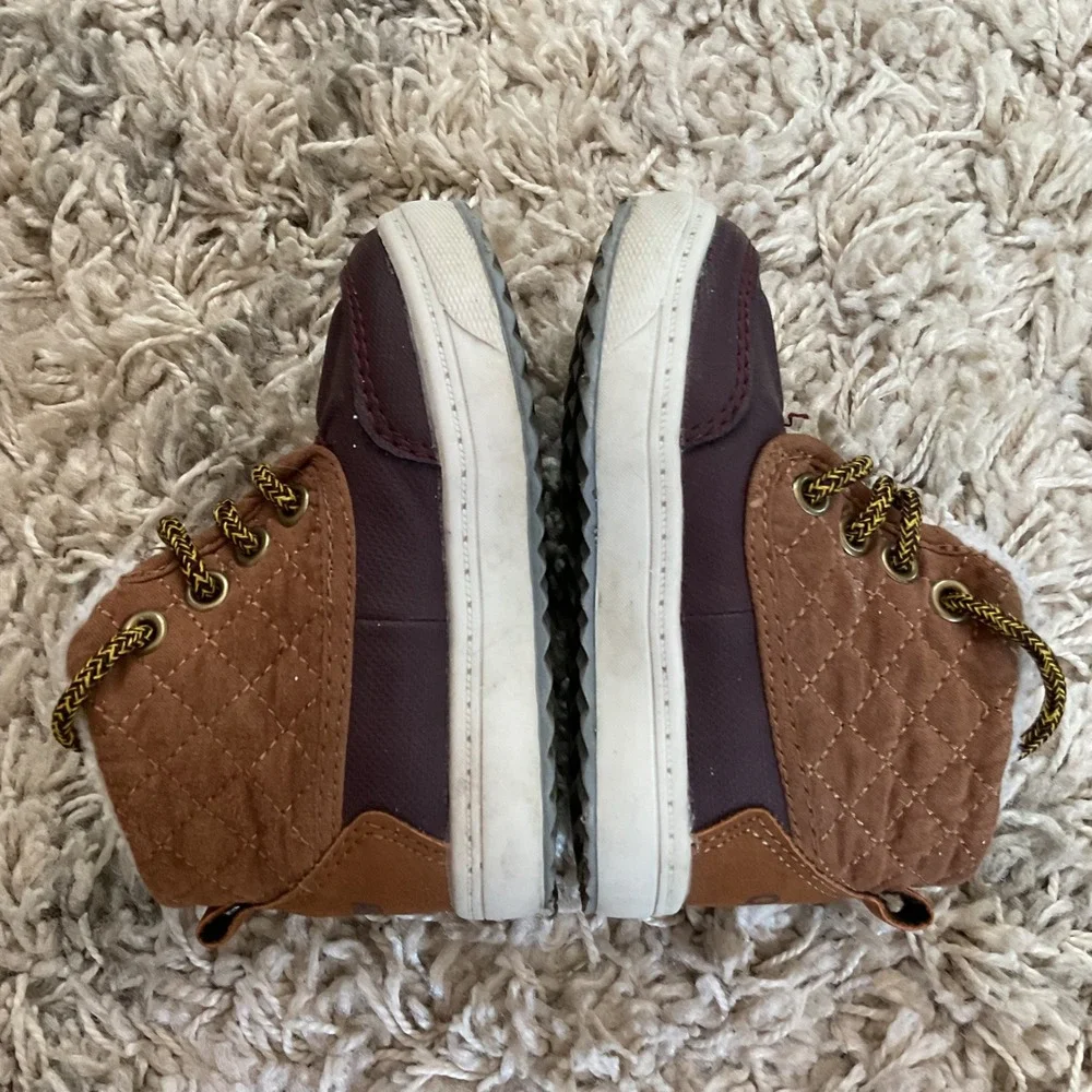 OshKosh Bgosh Tarin Toddler Duck Boots Brown Faux Shearling Lined Size 5